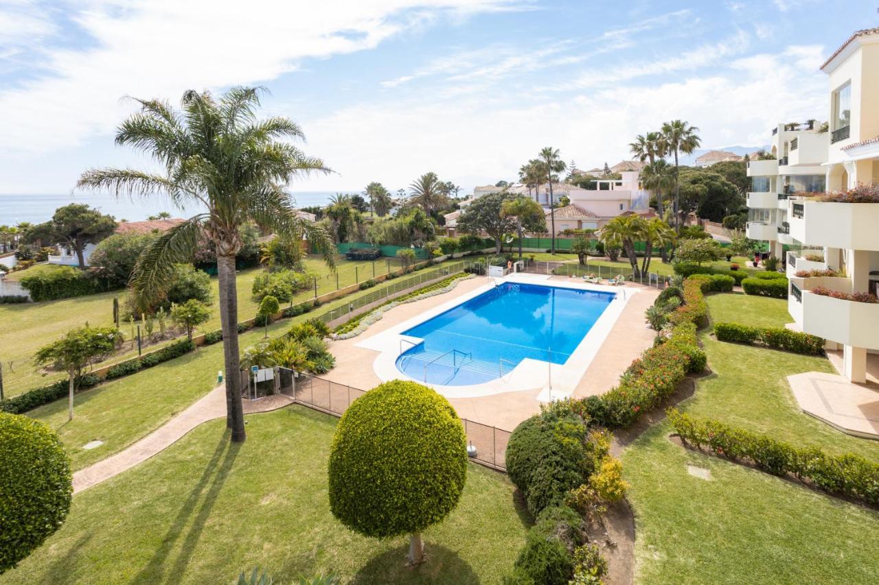 Homeforguest Front Line In Hacienda Playa Appartement Marbella